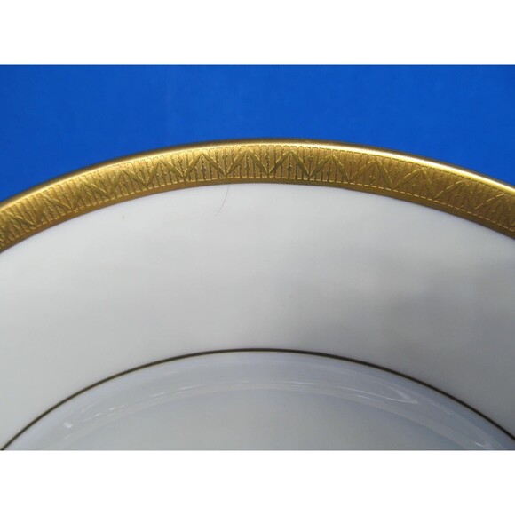 Royal Worcester Coventry 8" Salad Plates Very Good Condition Set Of 2 - Picture 8 of 13